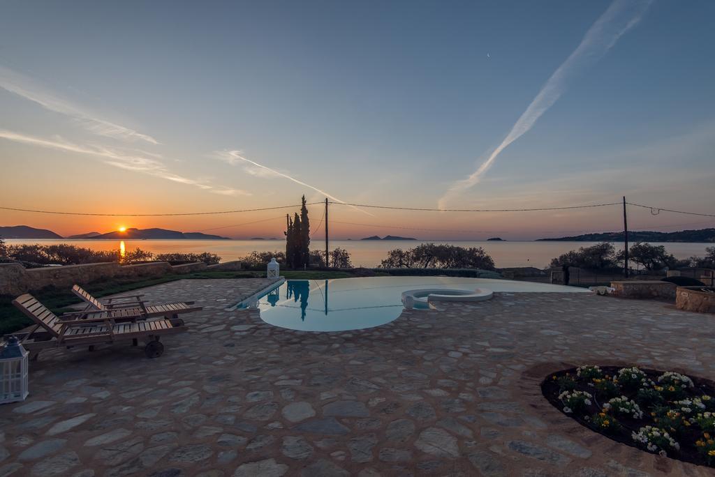 Villa Diamond Porto Heli Exterior photo